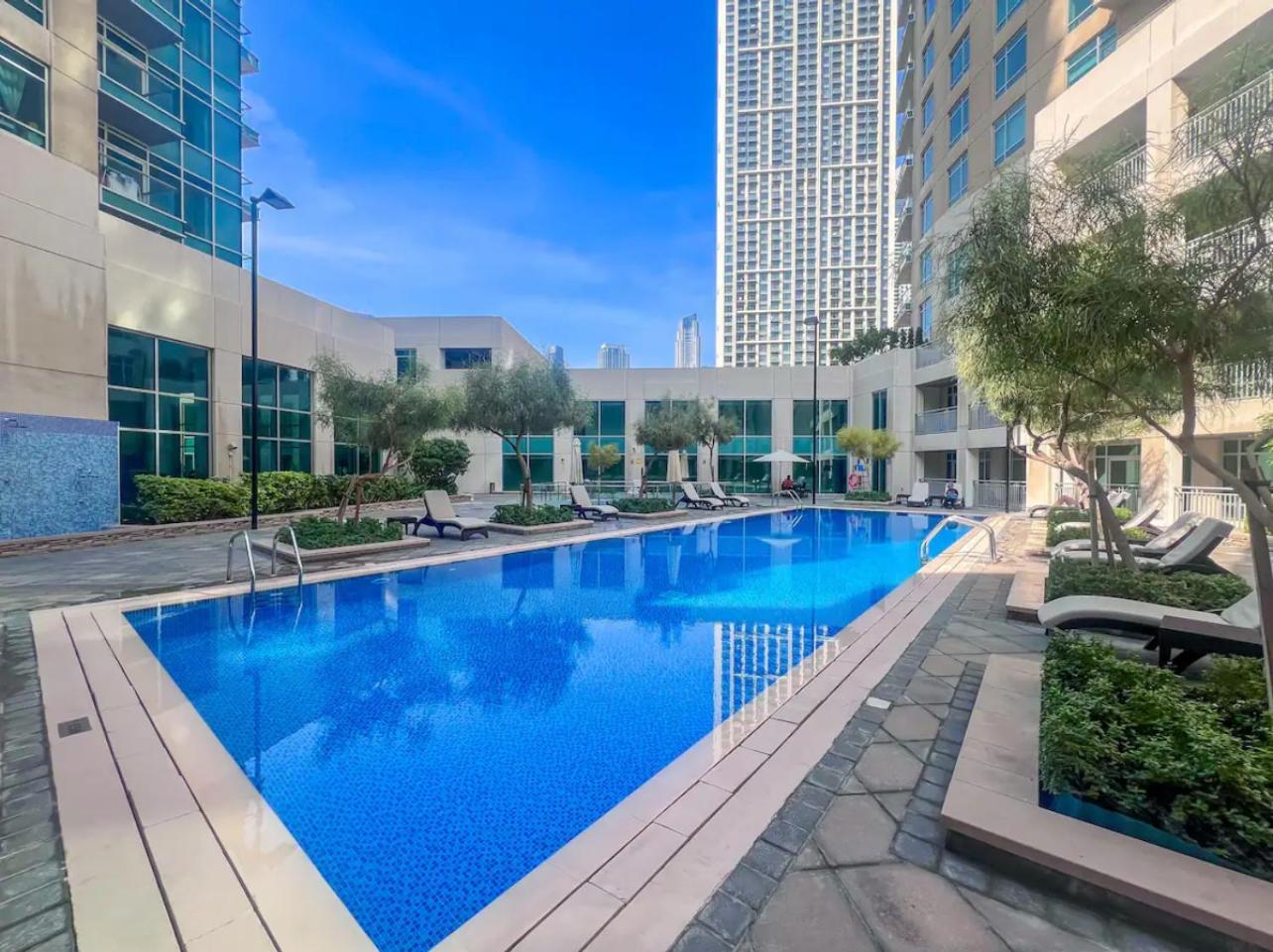 Stunning Burj And Fountain View - 2br Apartment