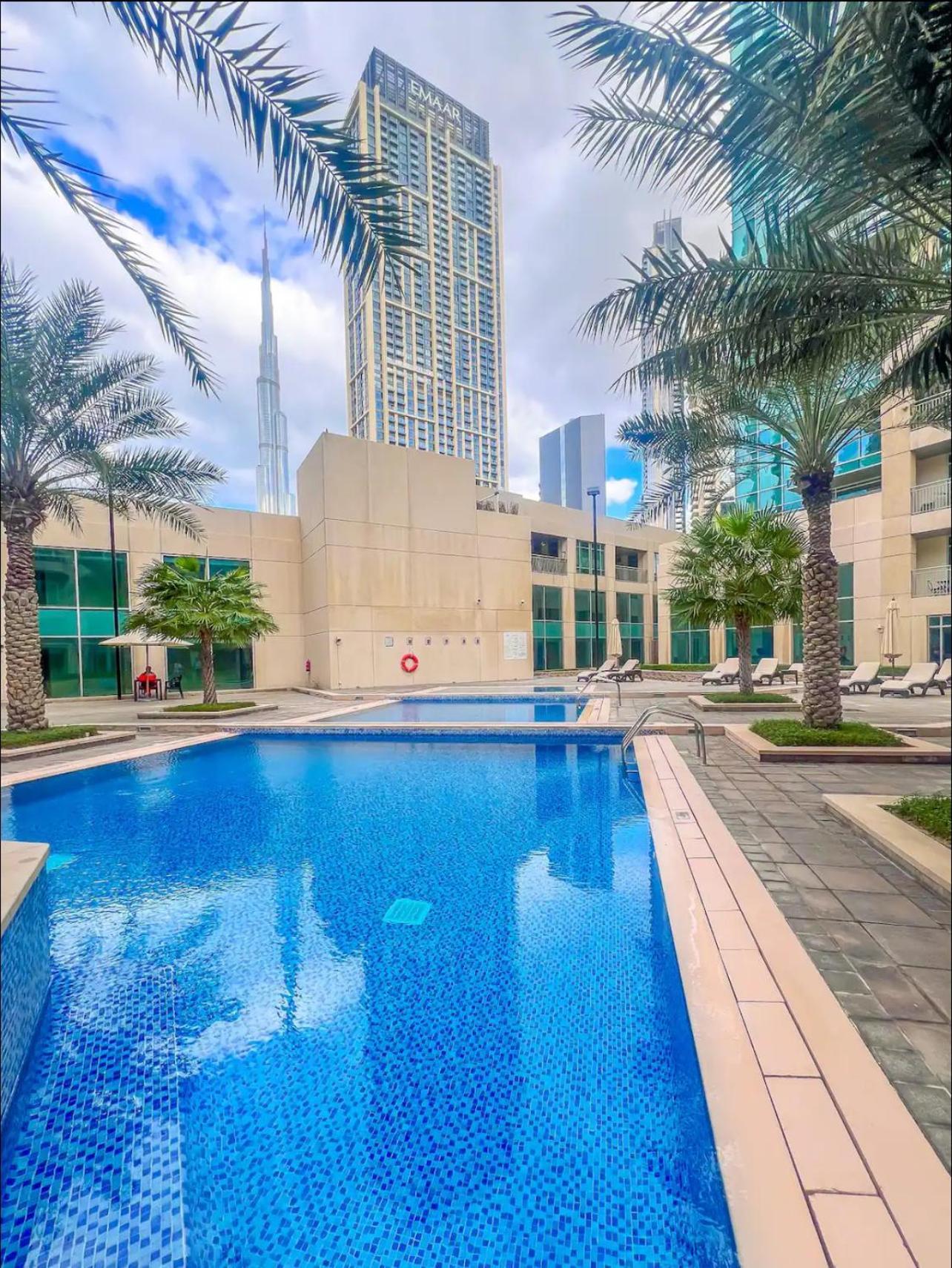 Stunning Burj And Fountain View - 2br Dubai