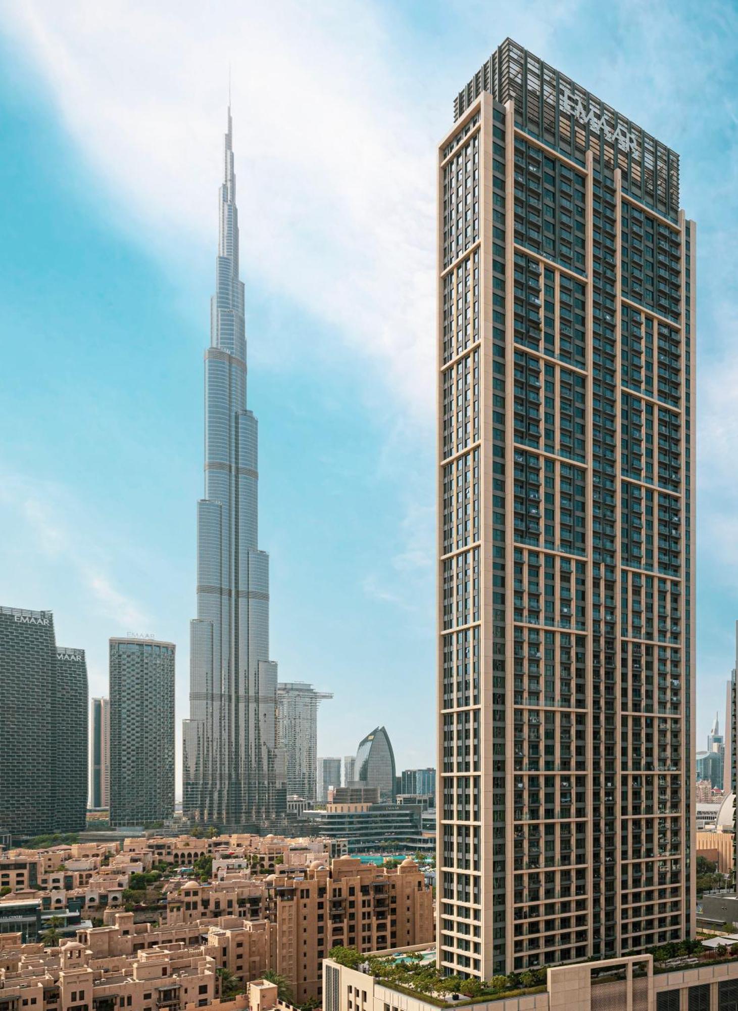 Stunning Burj And Fountain View - 2br Apartment Dubai
