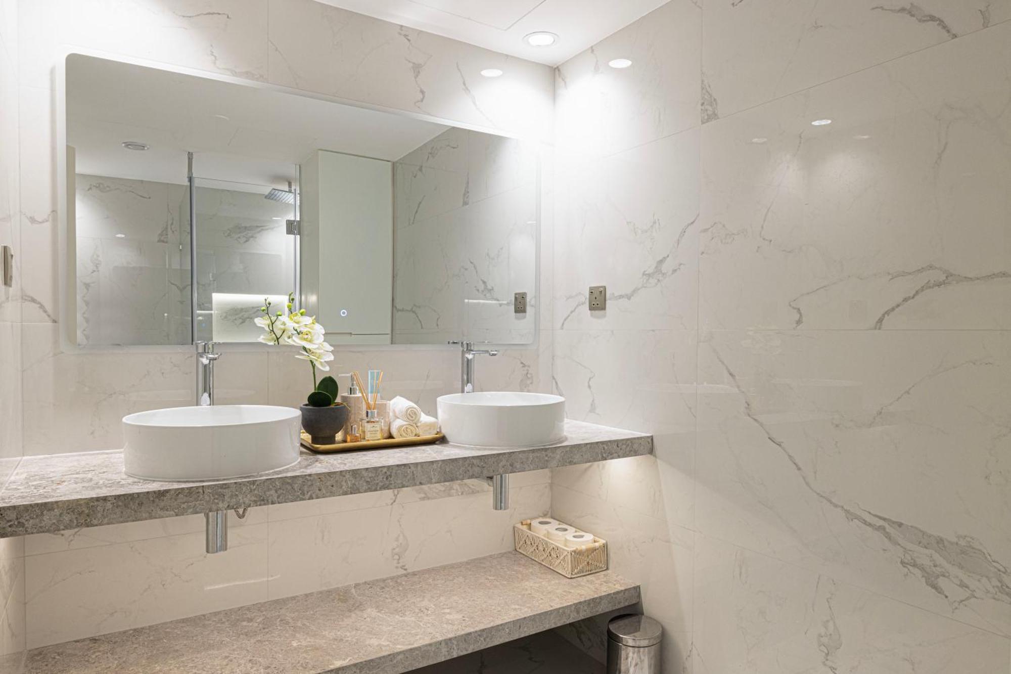 Stunning Burj And Fountain View - 2br