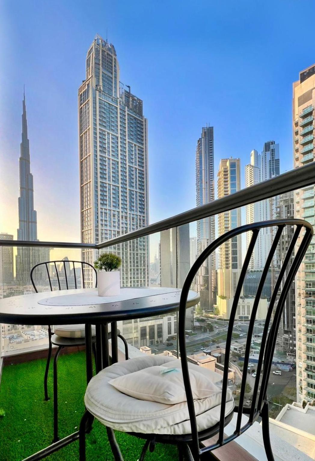 Apartment Stunning Burj And Fountain View - 2br